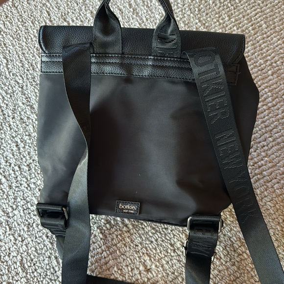 Botkier New York Nylon black back pack - Picture 4 of 5